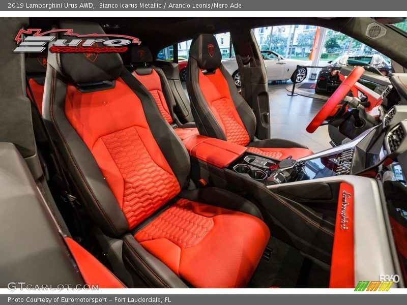 Bianco Icarus Metallic / Arancio Leonis/Nero Ade 2019 Lamborghini Urus AWD