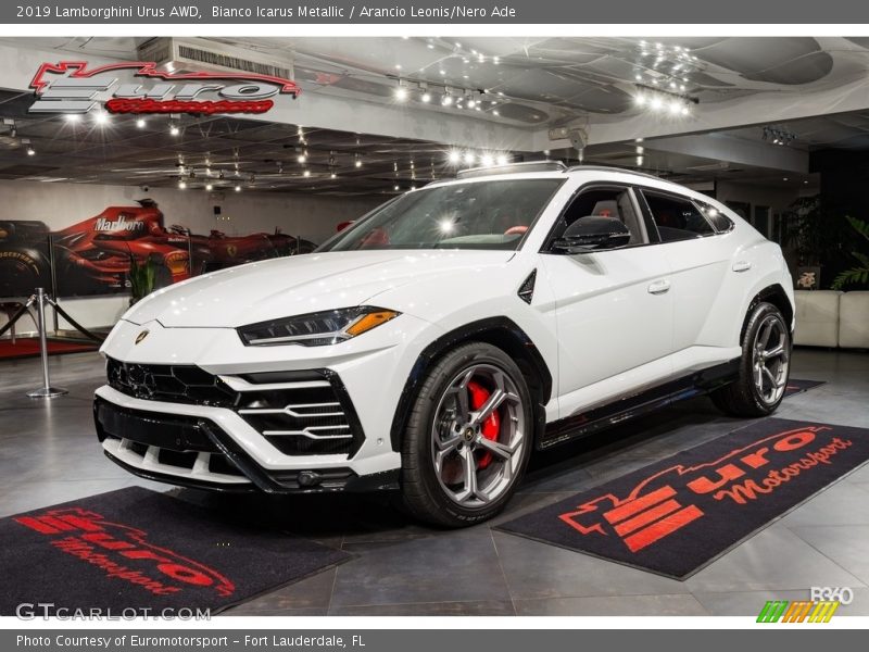 Bianco Icarus Metallic / Arancio Leonis/Nero Ade 2019 Lamborghini Urus AWD