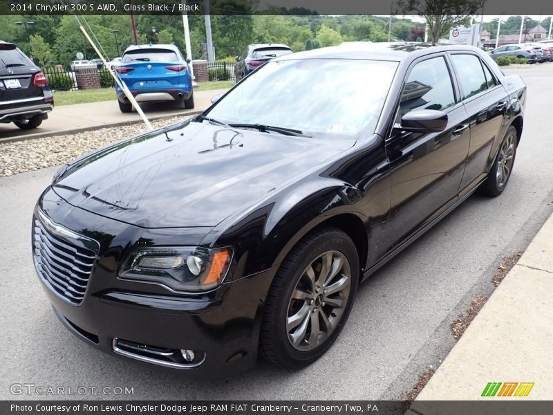  2014 300 S AWD Gloss Black