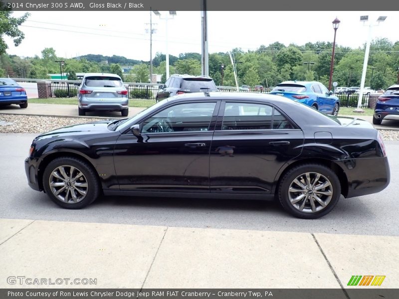  2014 300 S AWD Gloss Black