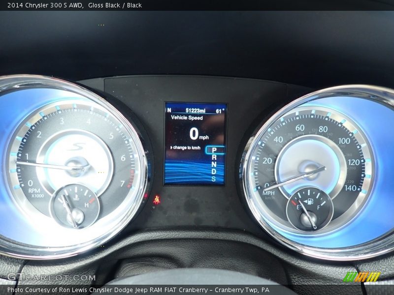  2014 300 S AWD S AWD Gauges