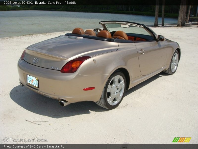 Egyptian Sand Pearl / Saddle 2005 Lexus SC 430