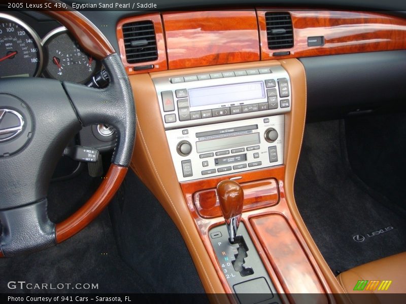 Egyptian Sand Pearl / Saddle 2005 Lexus SC 430