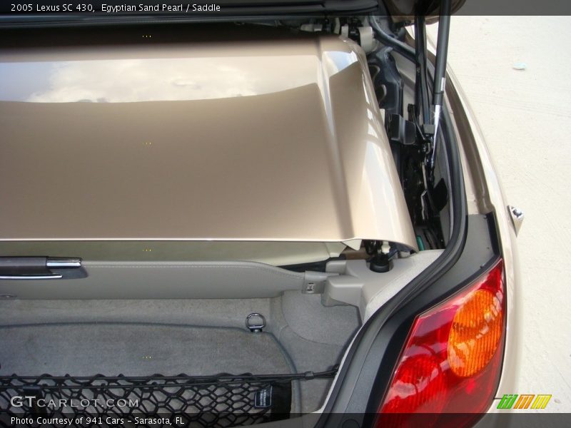 Egyptian Sand Pearl / Saddle 2005 Lexus SC 430