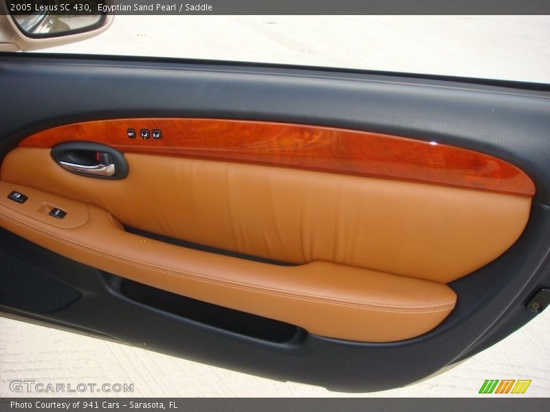 Egyptian Sand Pearl / Saddle 2005 Lexus SC 430