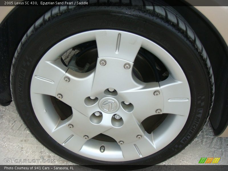 Egyptian Sand Pearl / Saddle 2005 Lexus SC 430