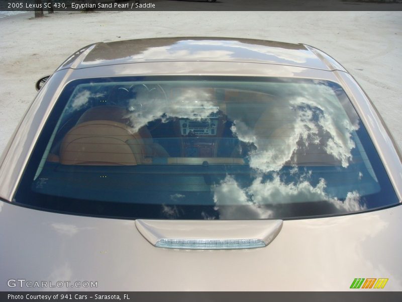 Egyptian Sand Pearl / Saddle 2005 Lexus SC 430