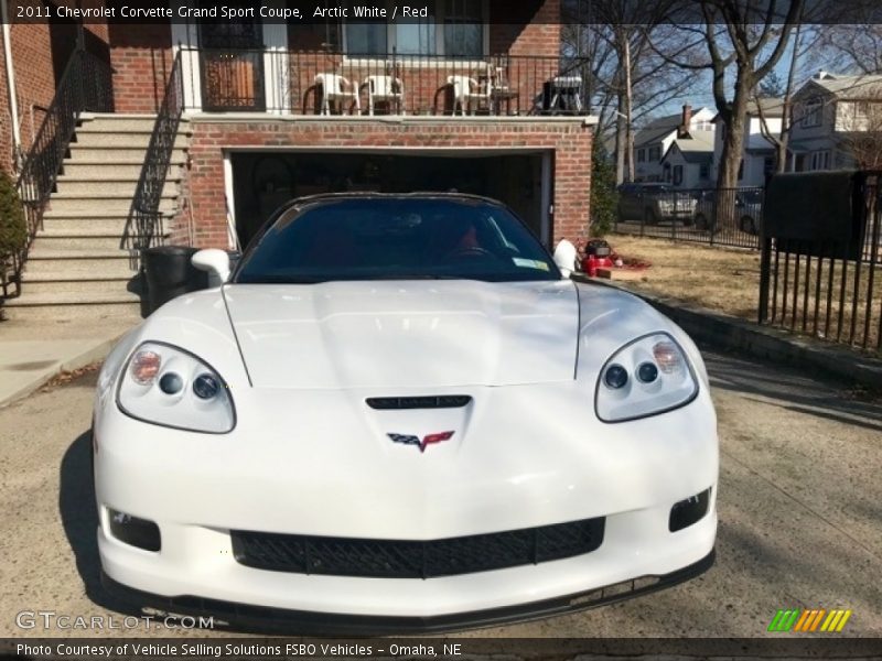 Arctic White / Red 2011 Chevrolet Corvette Grand Sport Coupe