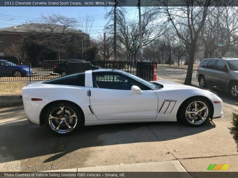 Arctic White / Red 2011 Chevrolet Corvette Grand Sport Coupe