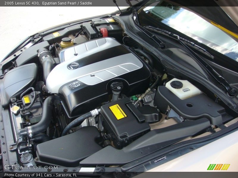 Egyptian Sand Pearl / Saddle 2005 Lexus SC 430