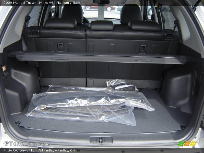Platinum / Black 2009 Hyundai Tucson Limited V6