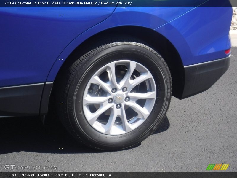 Kinetic Blue Metallic / Medium Ash Gray 2019 Chevrolet Equinox LS AWD