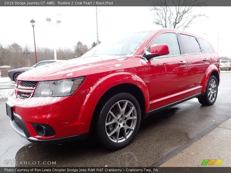 Front 3/4 View of 2019 Journey GT AWD