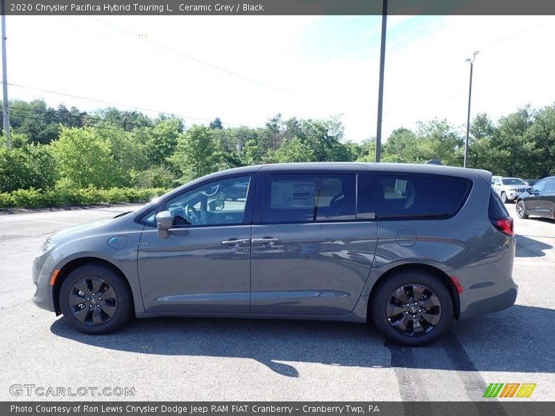 Ceramic Grey / Black 2020 Chrysler Pacifica Hybrid Touring L