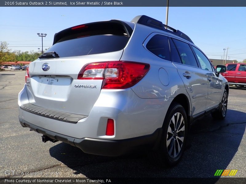 Ice Silver Metallic / Slate Black 2016 Subaru Outback 2.5i Limited