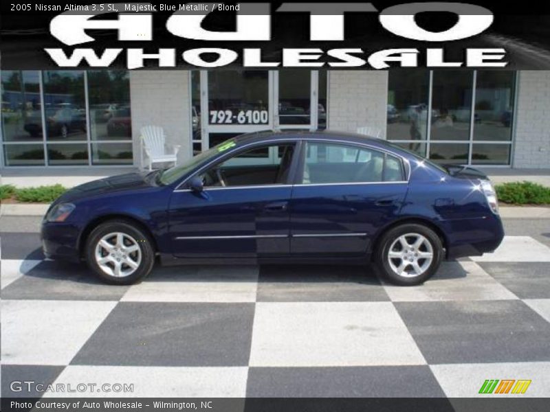 Majestic Blue Metallic / Blond 2005 Nissan Altima 3.5 SL