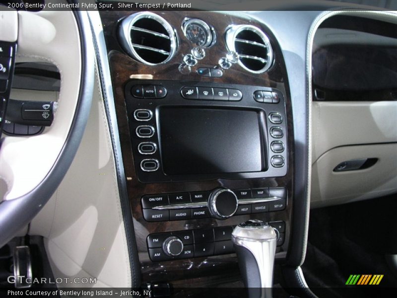 Silver Tempest / Portland 2006 Bentley Continental Flying Spur