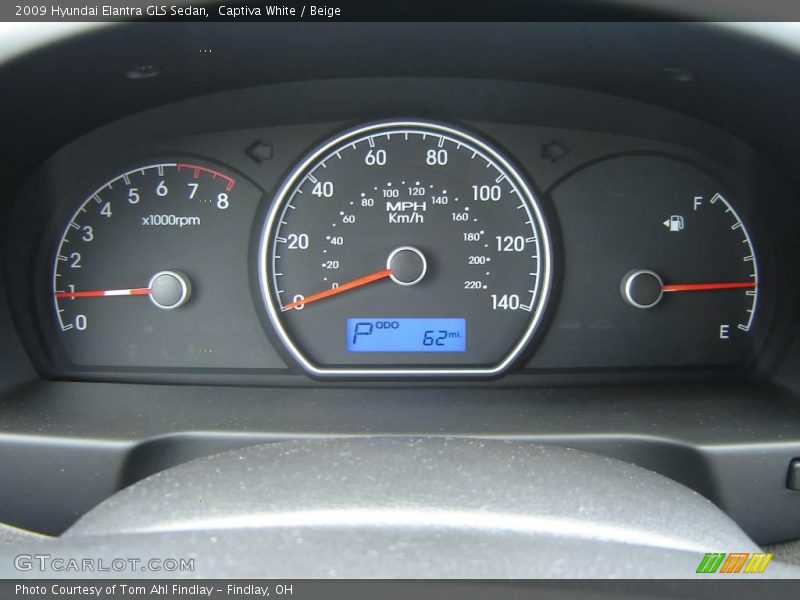 Captiva White / Beige 2009 Hyundai Elantra GLS Sedan