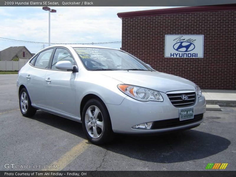 Quicksilver / Black 2009 Hyundai Elantra SE Sedan