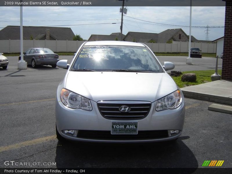 Quicksilver / Black 2009 Hyundai Elantra SE Sedan