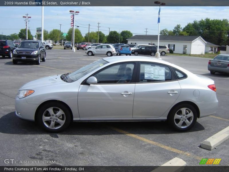 Quicksilver / Black 2009 Hyundai Elantra SE Sedan