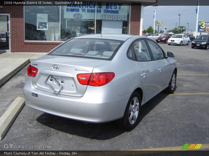 Quicksilver / Black 2009 Hyundai Elantra SE Sedan