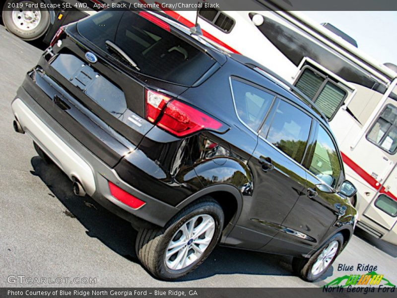 Agate Black / Chromite Gray/Charcoal Black 2019 Ford Escape SEL 4WD