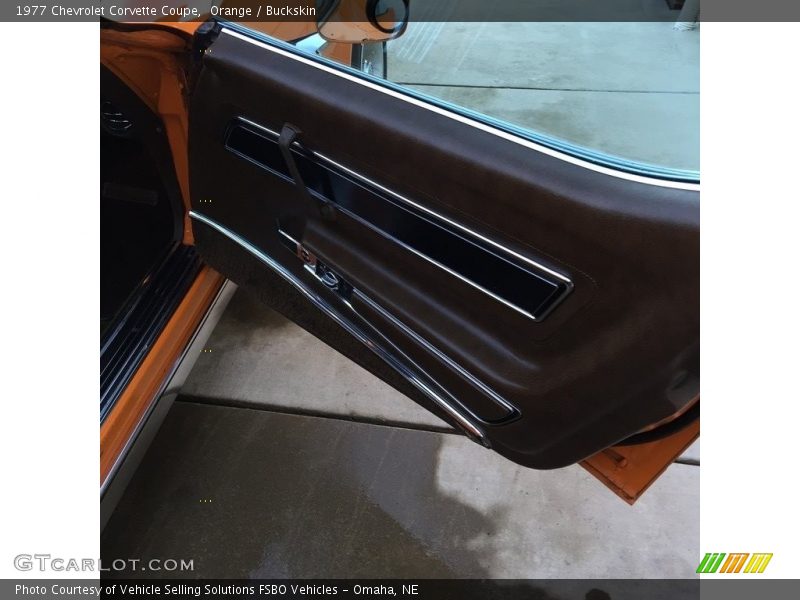 Orange / Buckskin 1977 Chevrolet Corvette Coupe