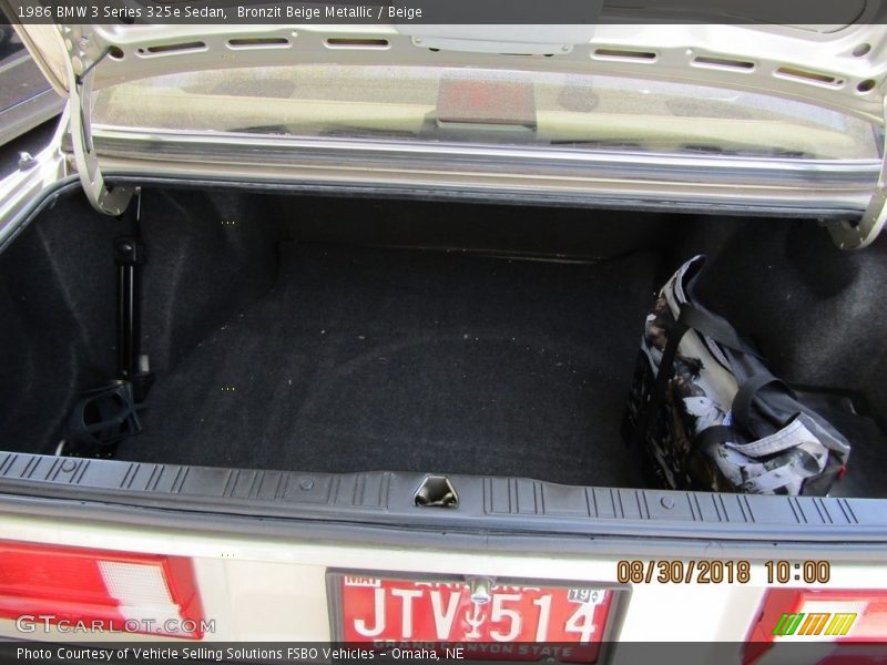  1986 3 Series 325e Sedan Trunk