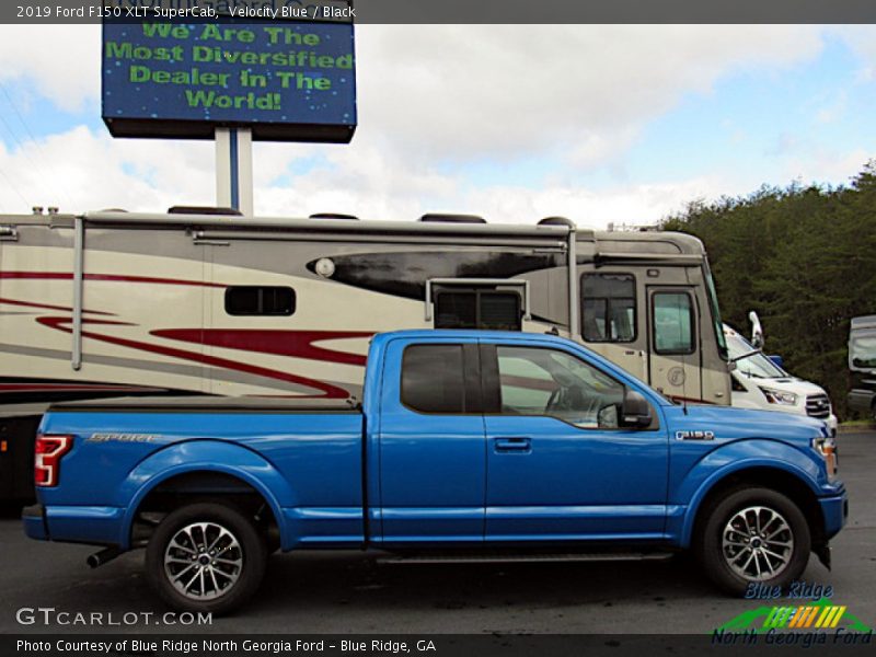 Velocity Blue / Black 2019 Ford F150 XLT SuperCab