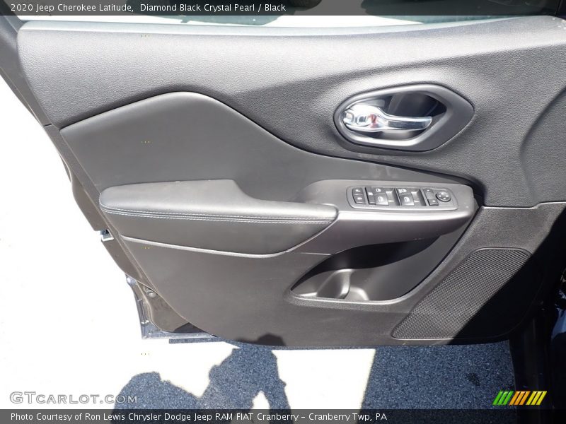 Diamond Black Crystal Pearl / Black 2020 Jeep Cherokee Latitude