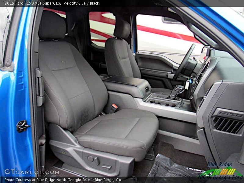 Velocity Blue / Black 2019 Ford F150 XLT SuperCab