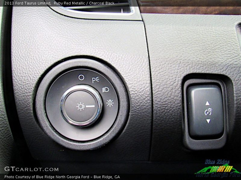 Ruby Red Metallic / Charcoal Black 2013 Ford Taurus Limited