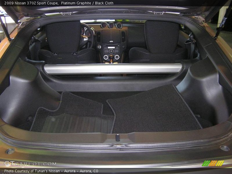 Platinum Graphite / Black Cloth 2009 Nissan 370Z Sport Coupe