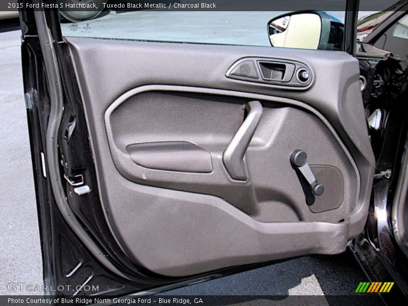 Door Panel of 2015 Fiesta S Hatchback