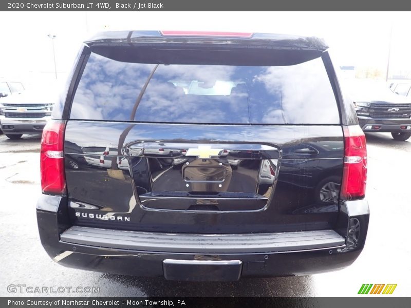 Black / Jet Black 2020 Chevrolet Suburban LT 4WD