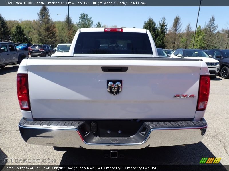 Bright White / Black/Diesel Gray 2020 Ram 1500 Classic Tradesman Crew Cab 4x4