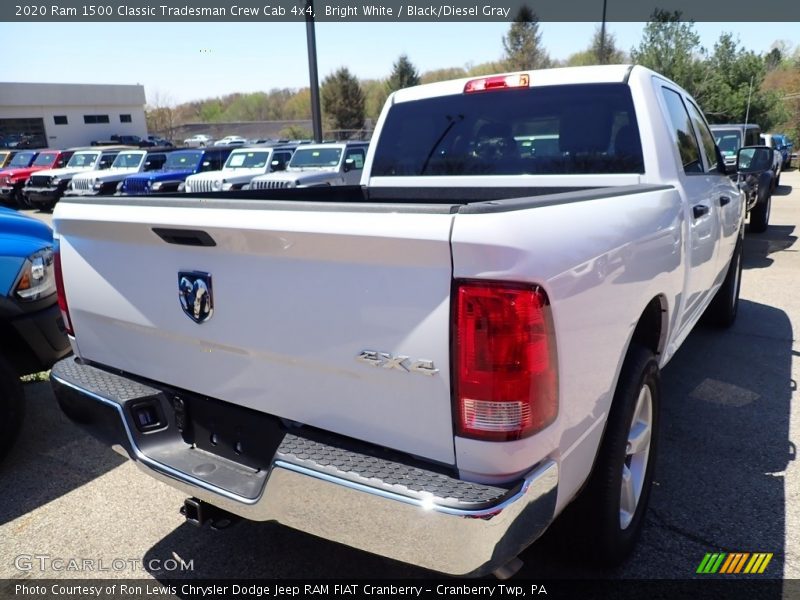 Bright White / Black/Diesel Gray 2020 Ram 1500 Classic Tradesman Crew Cab 4x4