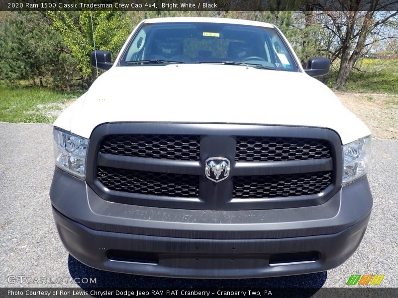 Bright White / Black 2020 Ram 1500 Classic Tradesman Crew Cab 4x4