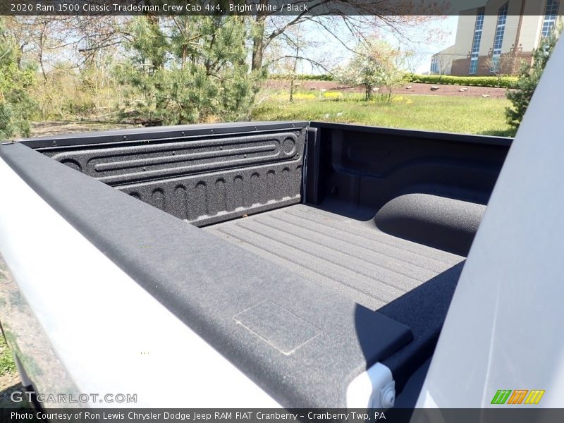 Bright White / Black 2020 Ram 1500 Classic Tradesman Crew Cab 4x4
