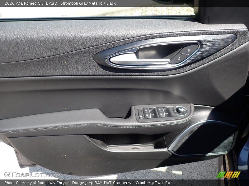 Stromboli Gray Metallic / Black 2020 Alfa Romeo Giulia AWD