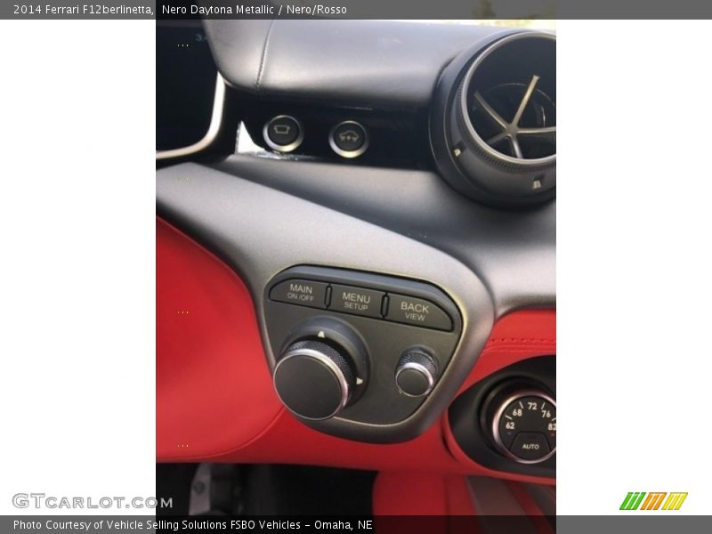 Controls of 2014 F12berlinetta 