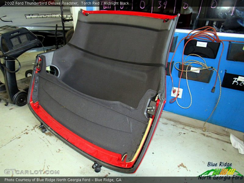 Torch Red / Midnight Black 2002 Ford Thunderbird Deluxe Roadster