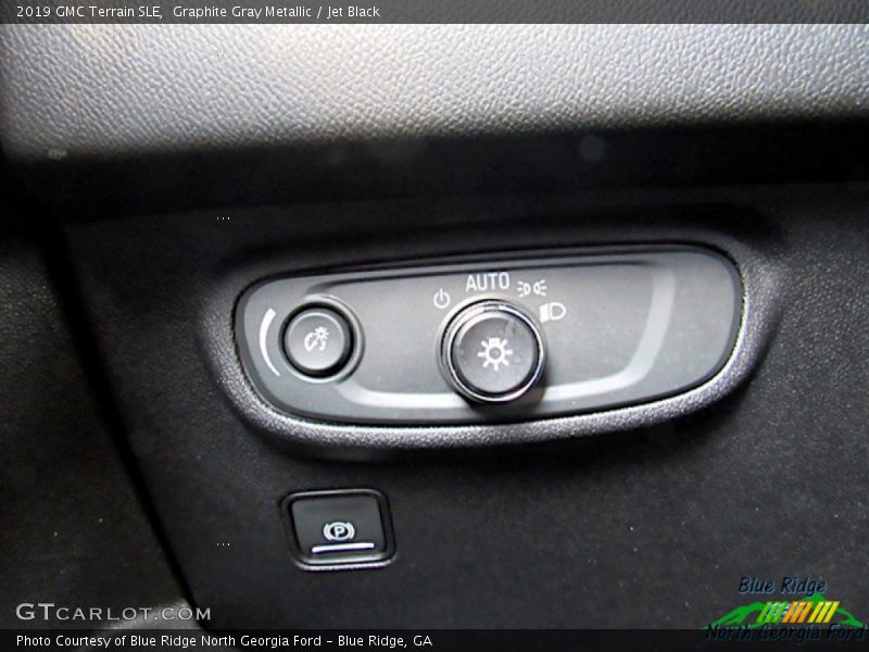 Graphite Gray Metallic / Jet Black 2019 GMC Terrain SLE