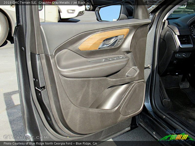 Graphite Gray Metallic / Jet Black 2019 GMC Terrain SLE