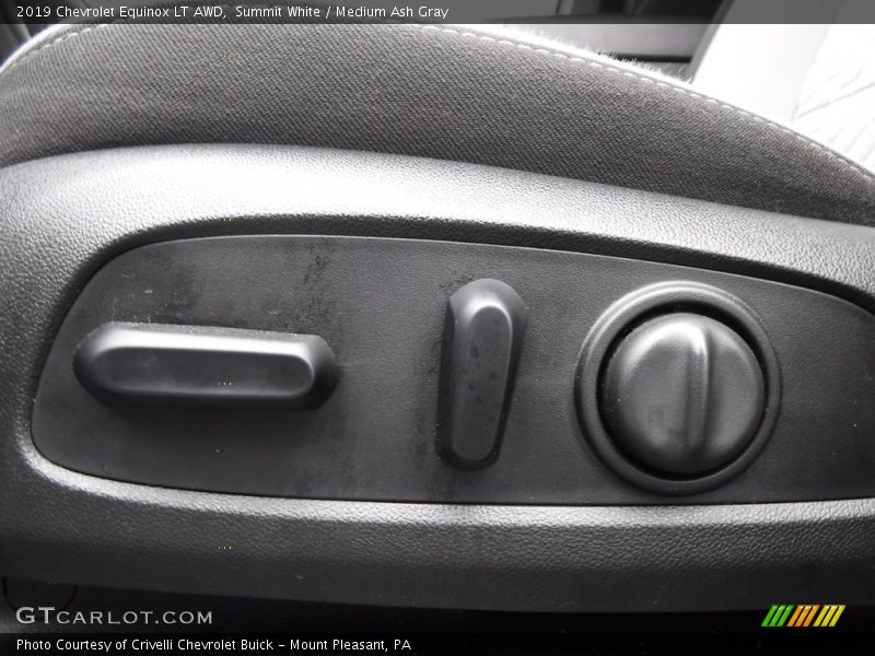 Summit White / Medium Ash Gray 2019 Chevrolet Equinox LT AWD