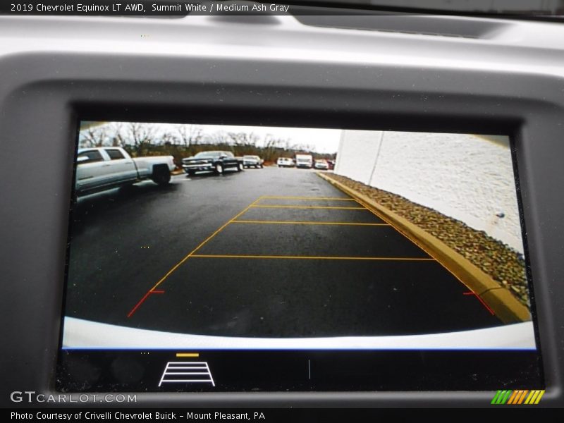 Summit White / Medium Ash Gray 2019 Chevrolet Equinox LT AWD