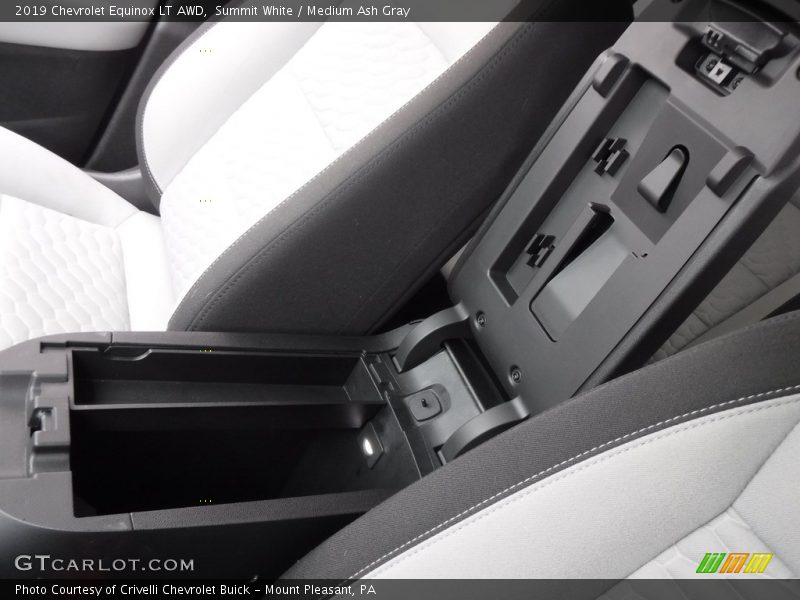 Summit White / Medium Ash Gray 2019 Chevrolet Equinox LT AWD
