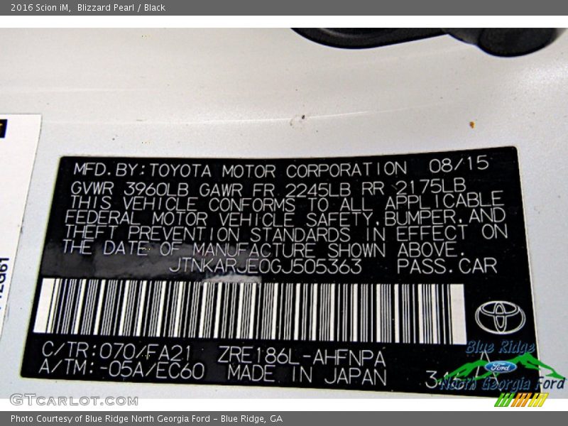 2016 iM  Blizzard Pearl Color Code 070