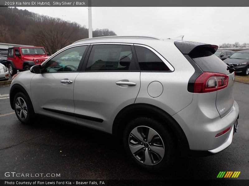 Silky Silver / Black 2019 Kia Niro EX Hybrid